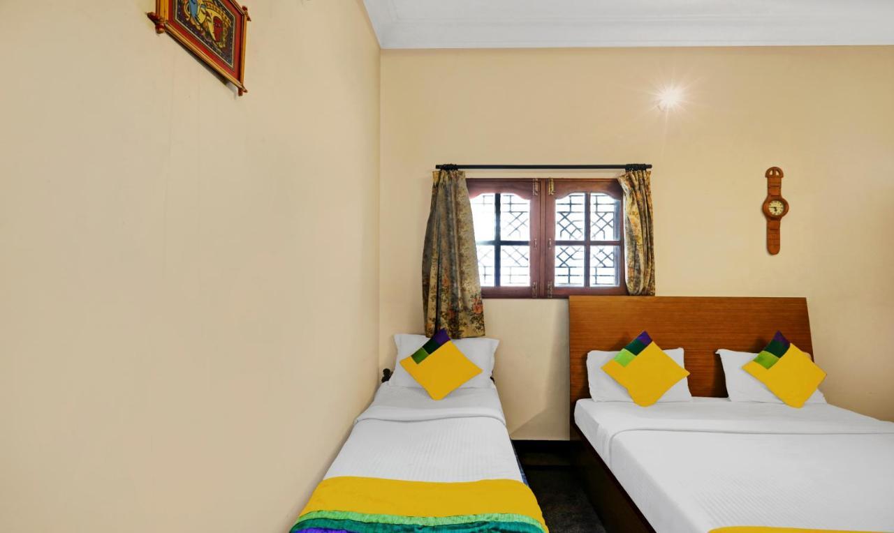 Itsy Hotels Anurag Inn Mysore Buitenkant foto