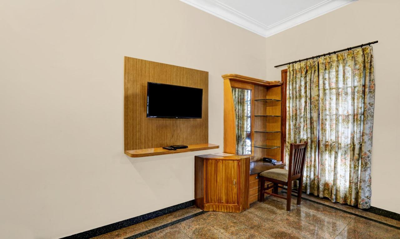 Itsy Hotels Anurag Inn Mysore Buitenkant foto